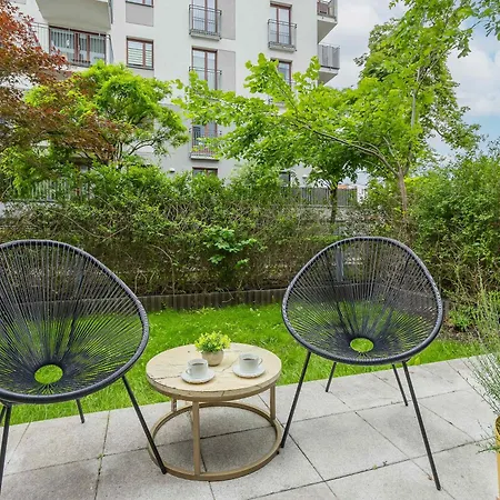 Bright With A Garden Near The Pge Narodowy By Renters *