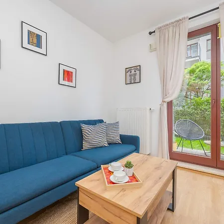 Bright With A Garden Near The Pge Narodowy By Renters * Warschau
