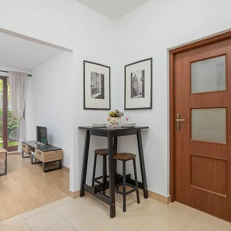 Apartment Bright With A Garden Near The Pge Narodowy By Renters