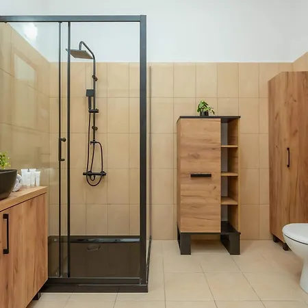 Apartment Bright With A Garden Near The Pge Narodowy By Renters